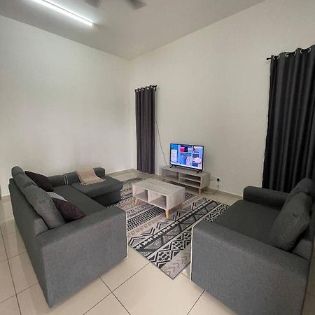 Bungalow Homestay Jasin Malacca Екстериор снимка
