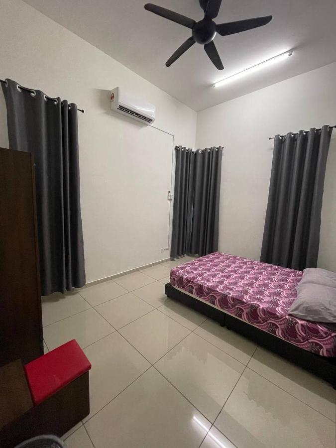 Bungalow Homestay Jasin Malacca Екстериор снимка
