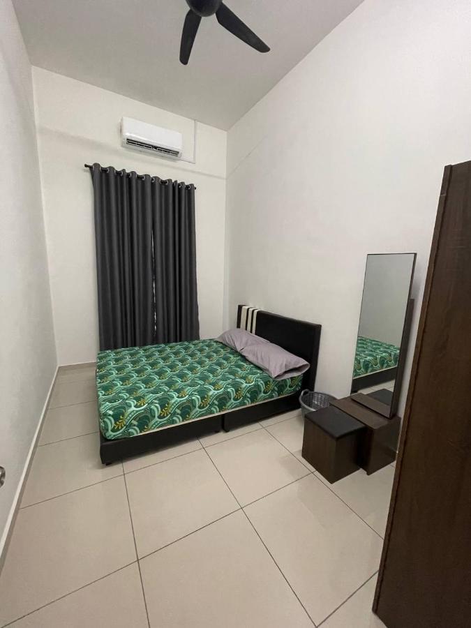 Bungalow Homestay Jasin Malacca Екстериор снимка